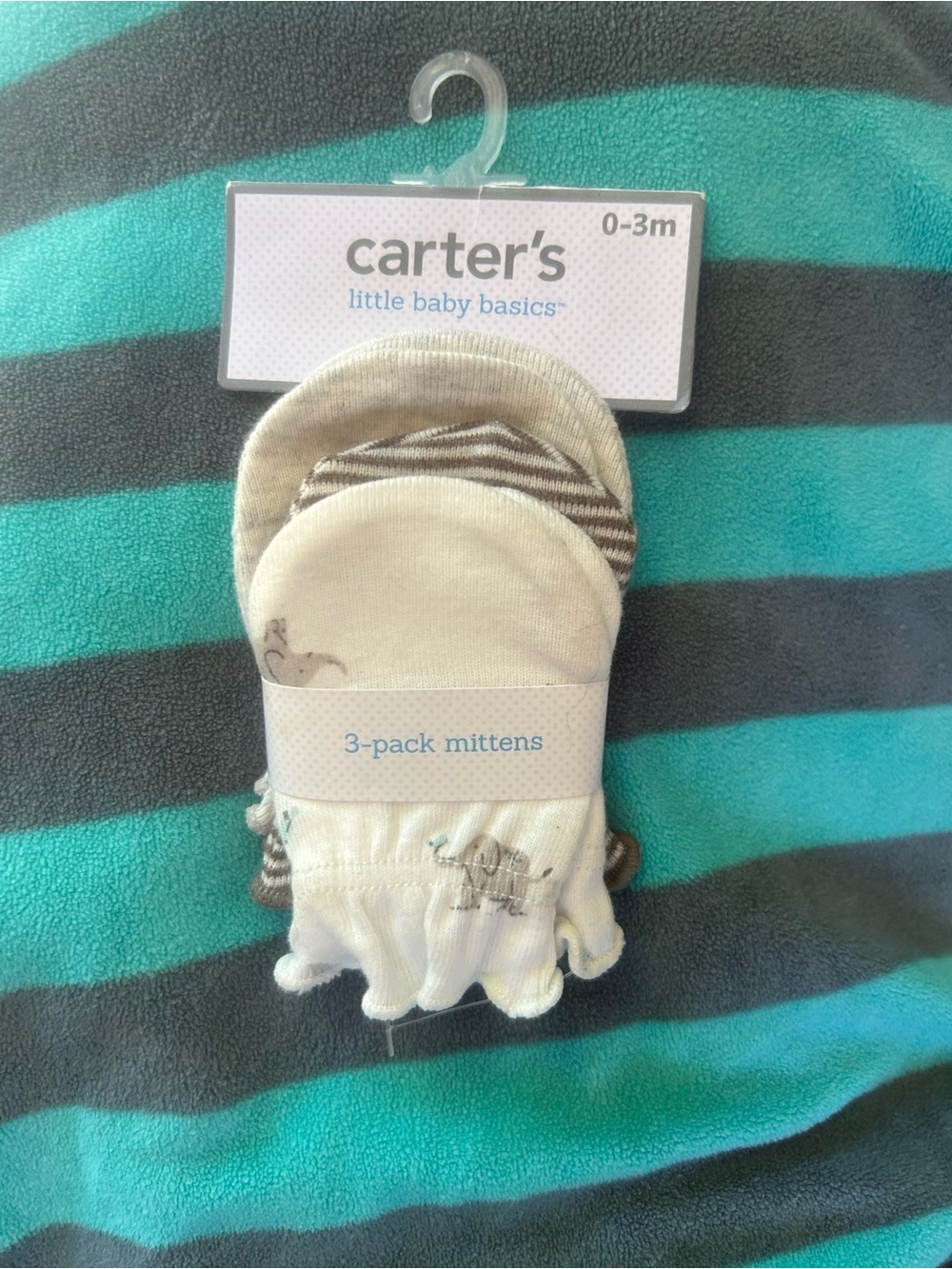 Not for sale 🔥3/$8- Carter's Neutral Cream and Brown 3-Pack Baby Mittens